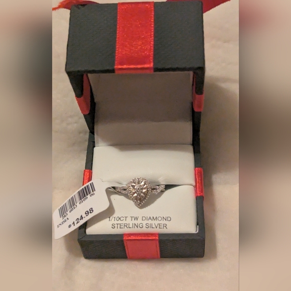 Sterling Silver Diamond Ring Size 7 NWT - Picture 5 of 5